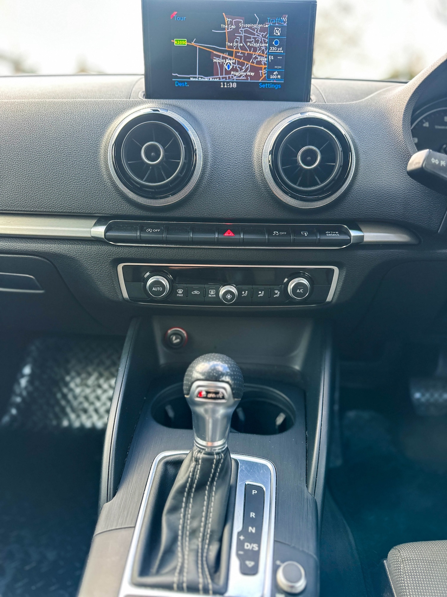 Used Audi A3 2015 for sale - 77090282: Photo 13