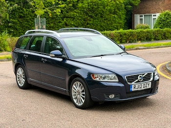 Used Volvo V50 2012 for sale - 78961534: Photo