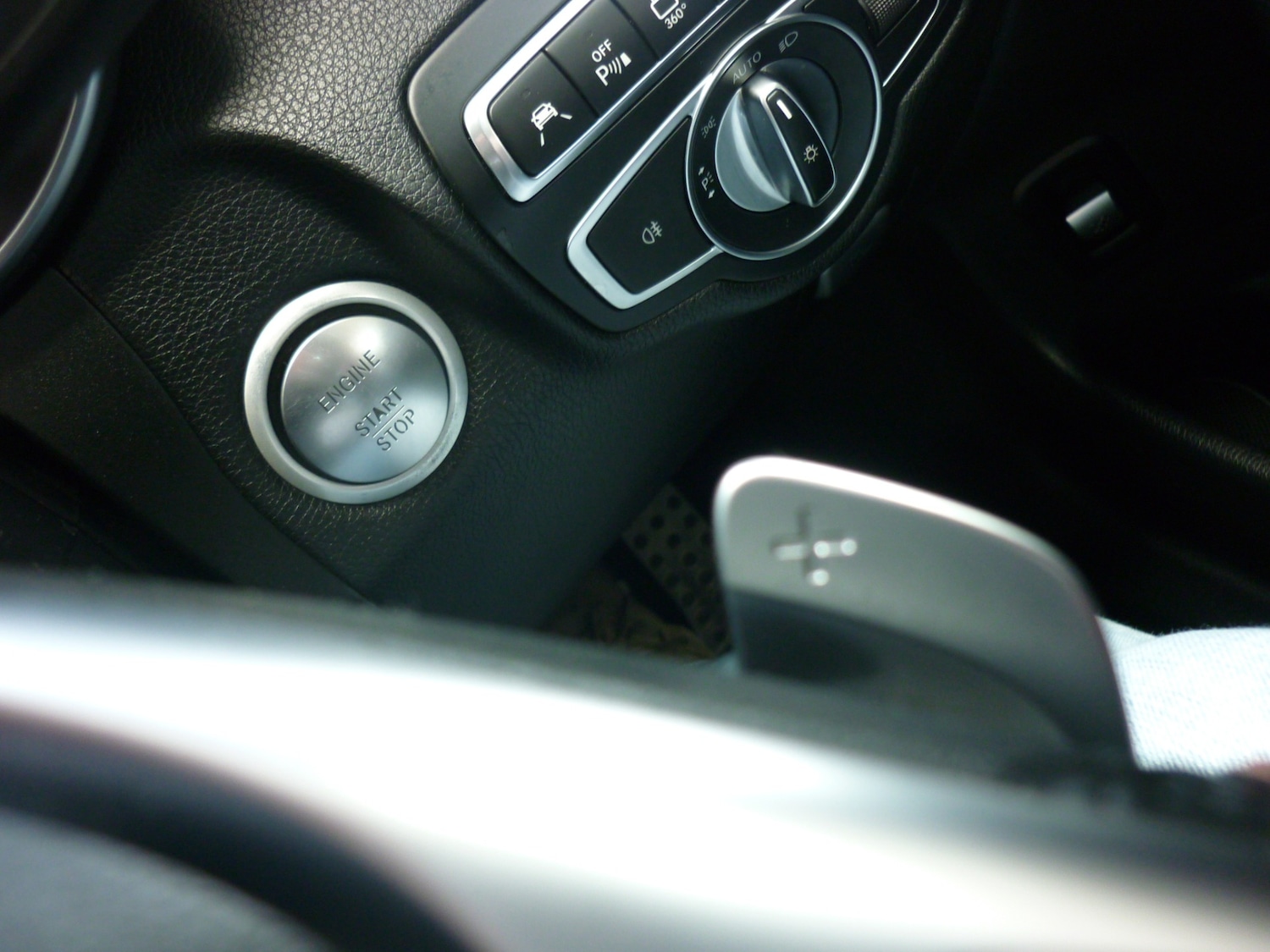 Used Mercedes-Benz GLC 2017 for sale - 77878613: Photo 33