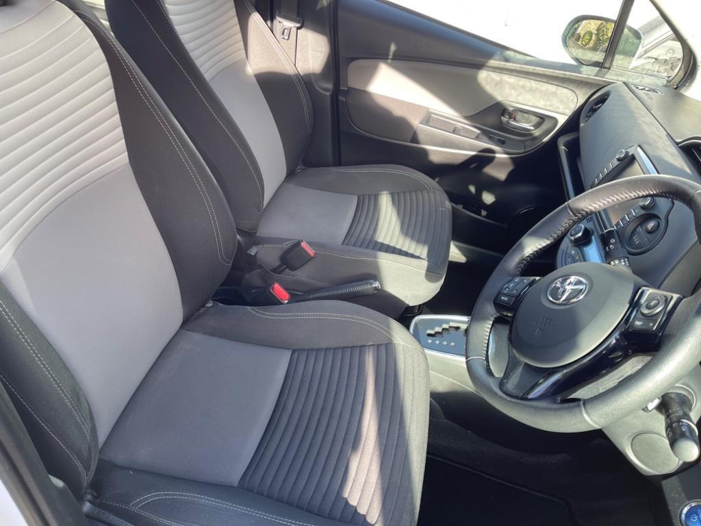 Used Toyota Yaris 2018 for sale - 77628870: Photo 12