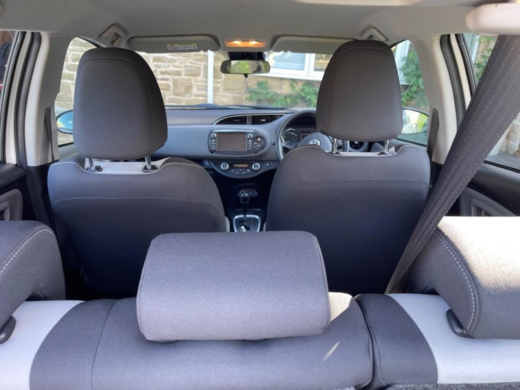 Used Toyota Yaris 2018 for sale - 77628870: Photo 7