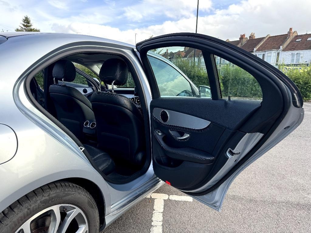 Used Mercedes-Benz C Class 2014 for sale - 77628836: Photo 8