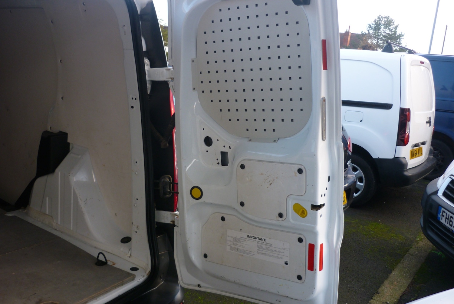 Used Ford Transit Connect 2016 for sale - 77356985: Photo 12