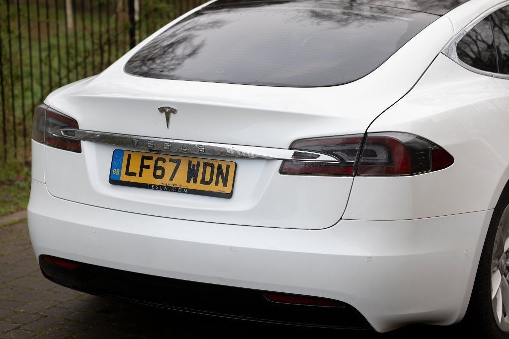 Used Tesla Model S 2017 for sale - 77629490: Photo 5