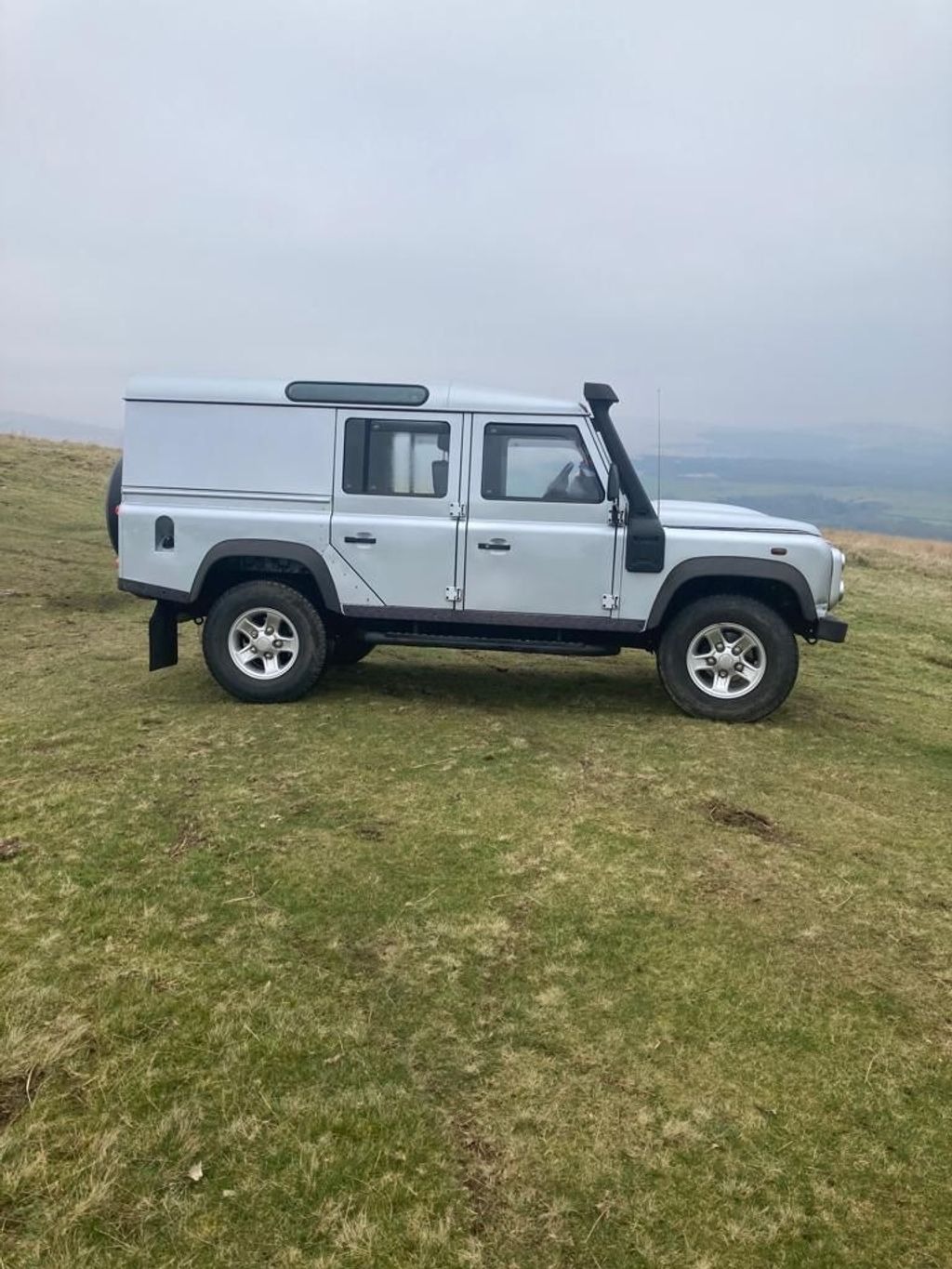 Used Land Rover Defender 2011 for sale - 77629718: Photo 10