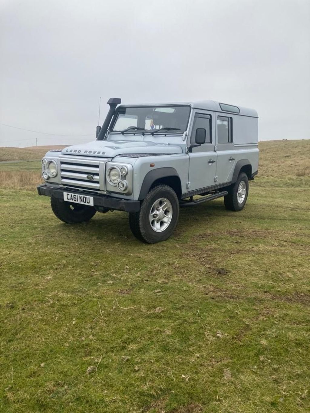 Used Land Rover Defender 2011 for sale - 77629718: Photo 2