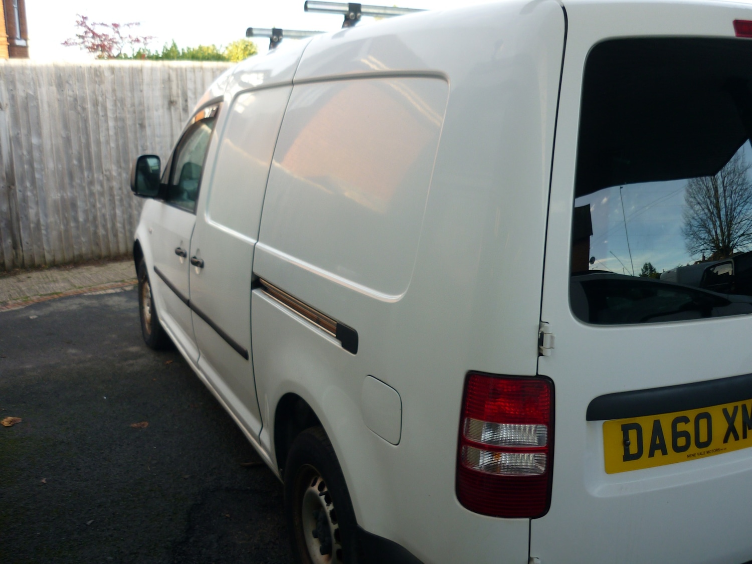 Used Volkswagen Caddy Maxi 2011 for sale - 76576416: Photo 15