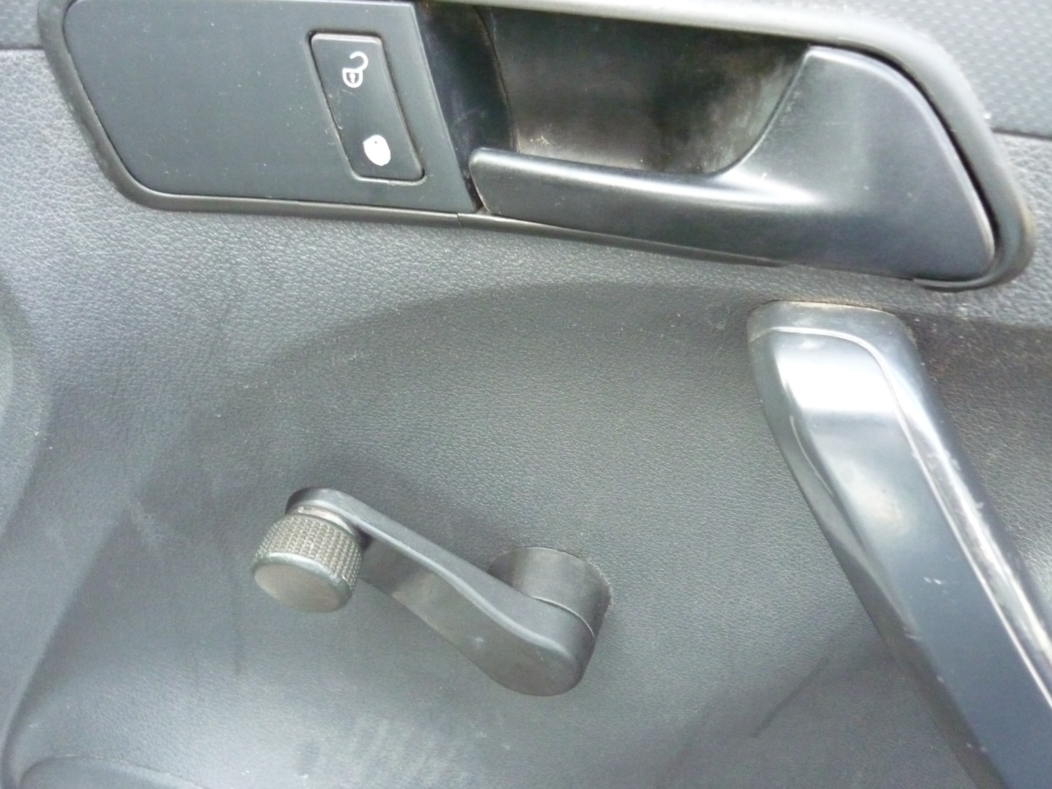 Used Volkswagen Caddy Maxi 2011 for sale - 76576416: Photo 19