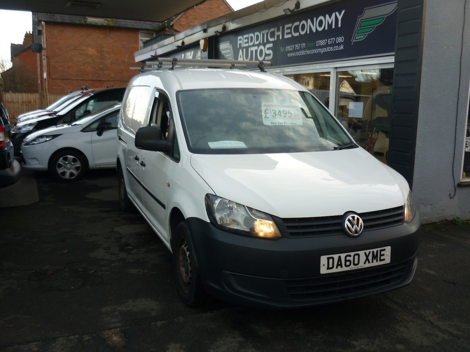 Used Volkswagen Caddy Maxi 2011 for sale - 76576416: Photo 2