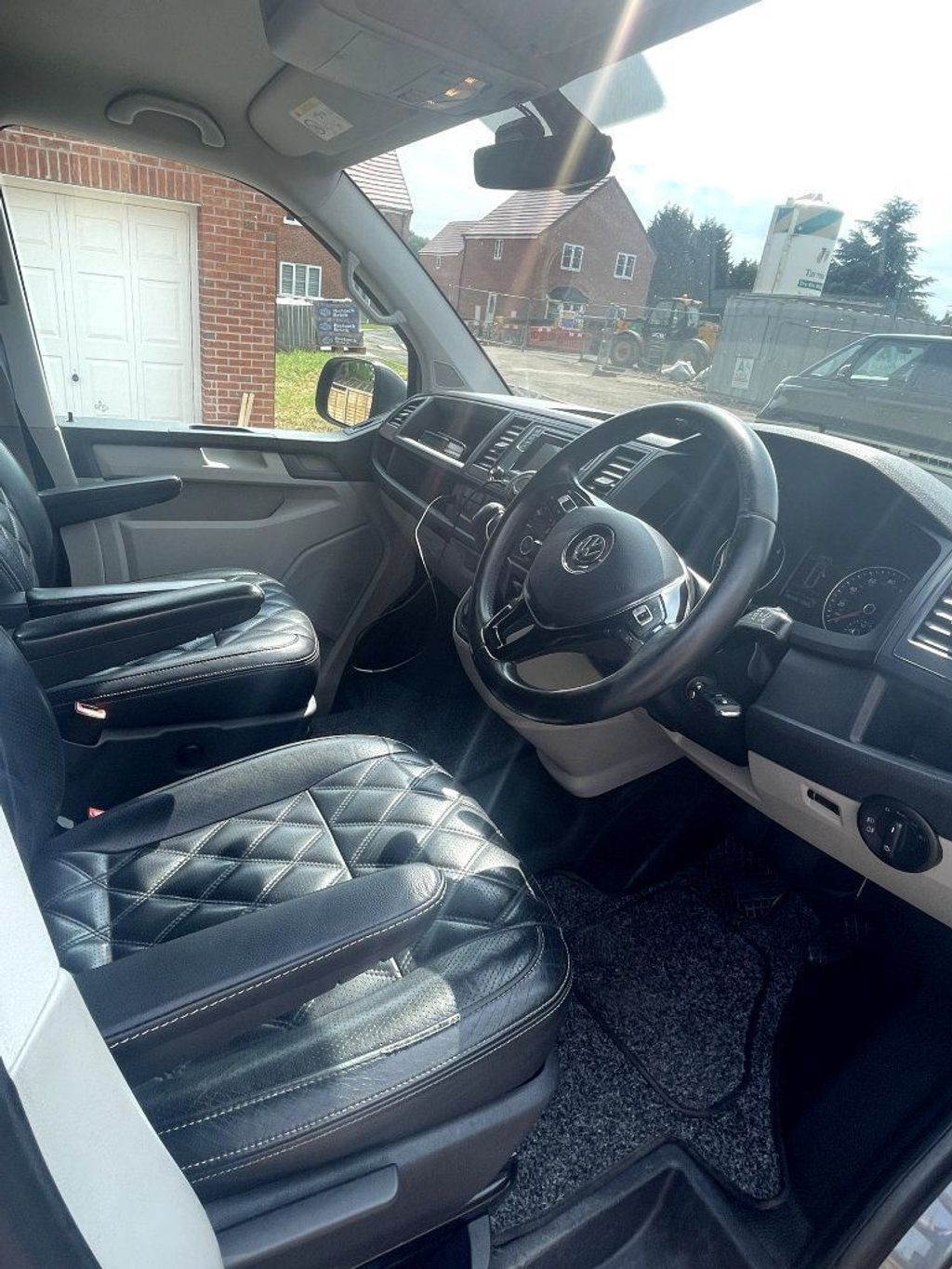 Used Volkswagen Transporter 2017 for sale - 77629151: Photo 10