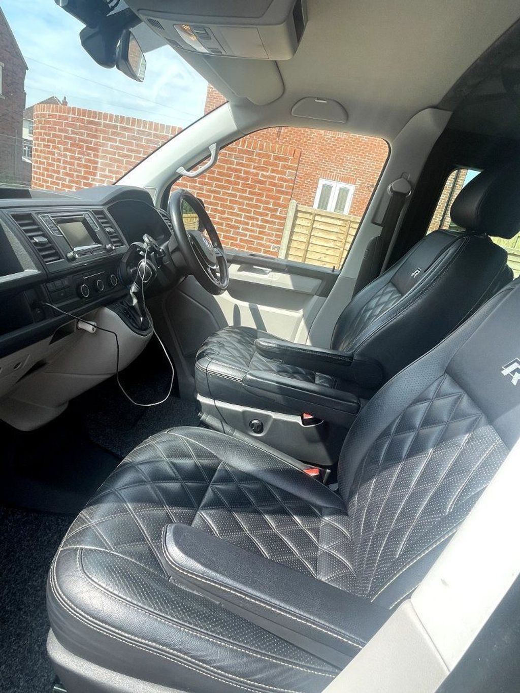 Used Volkswagen Transporter 2017 for sale - 77629151: Photo 11