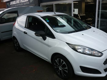Used Ford Fiesta 2014 for sale - 75598535: Photo