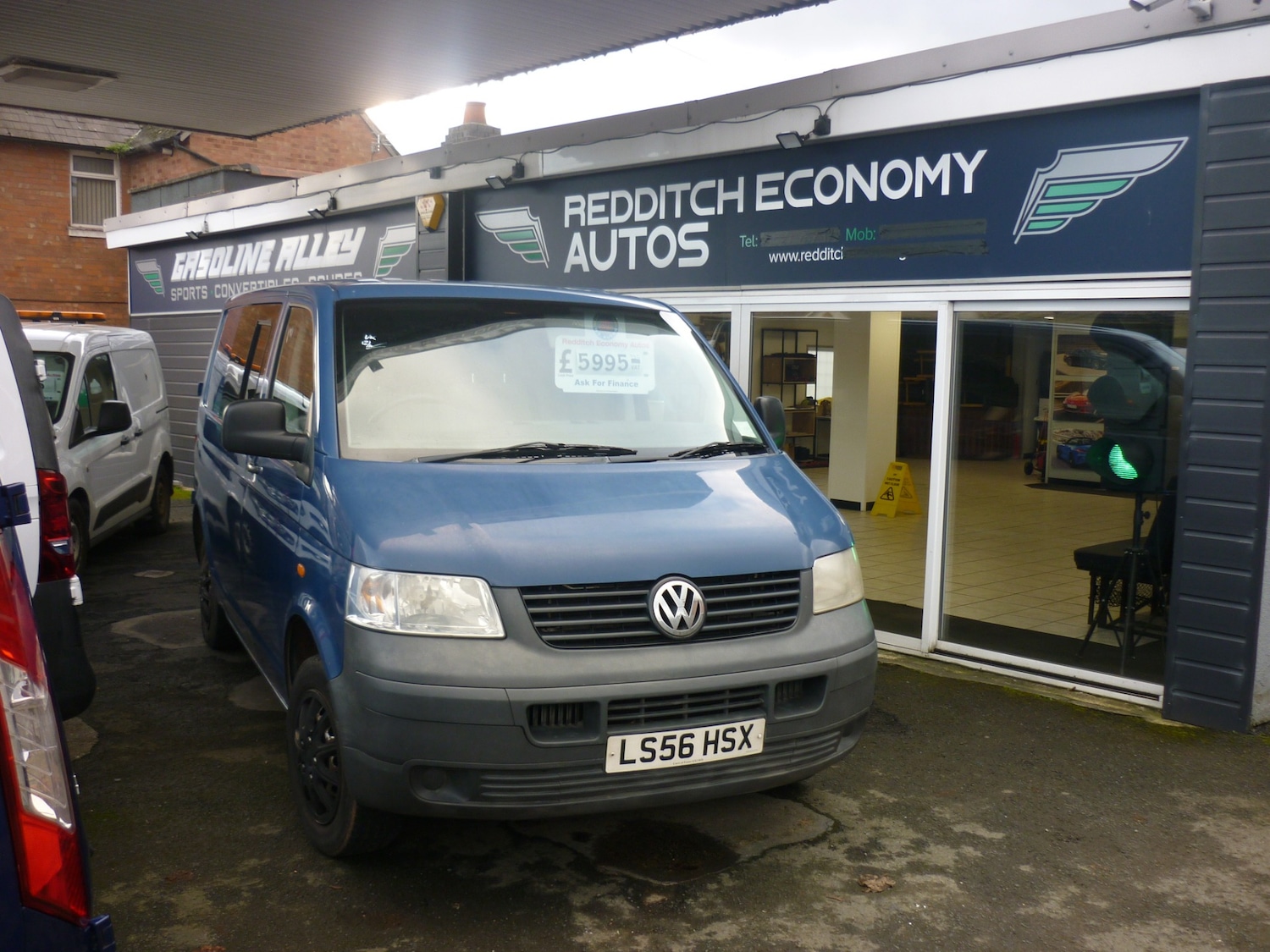 Used Volkswagen Transporter 2006 for sale - 77281349: Photo 1