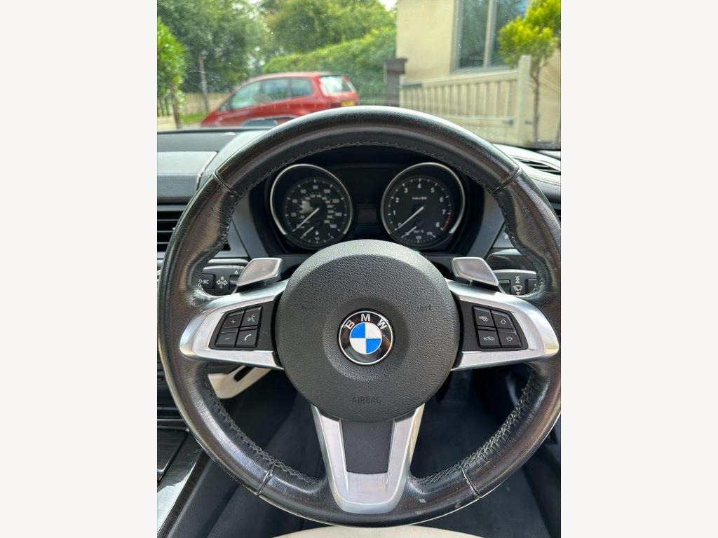 Used BMW Z4 2010 for sale - 77628803: Photo 19