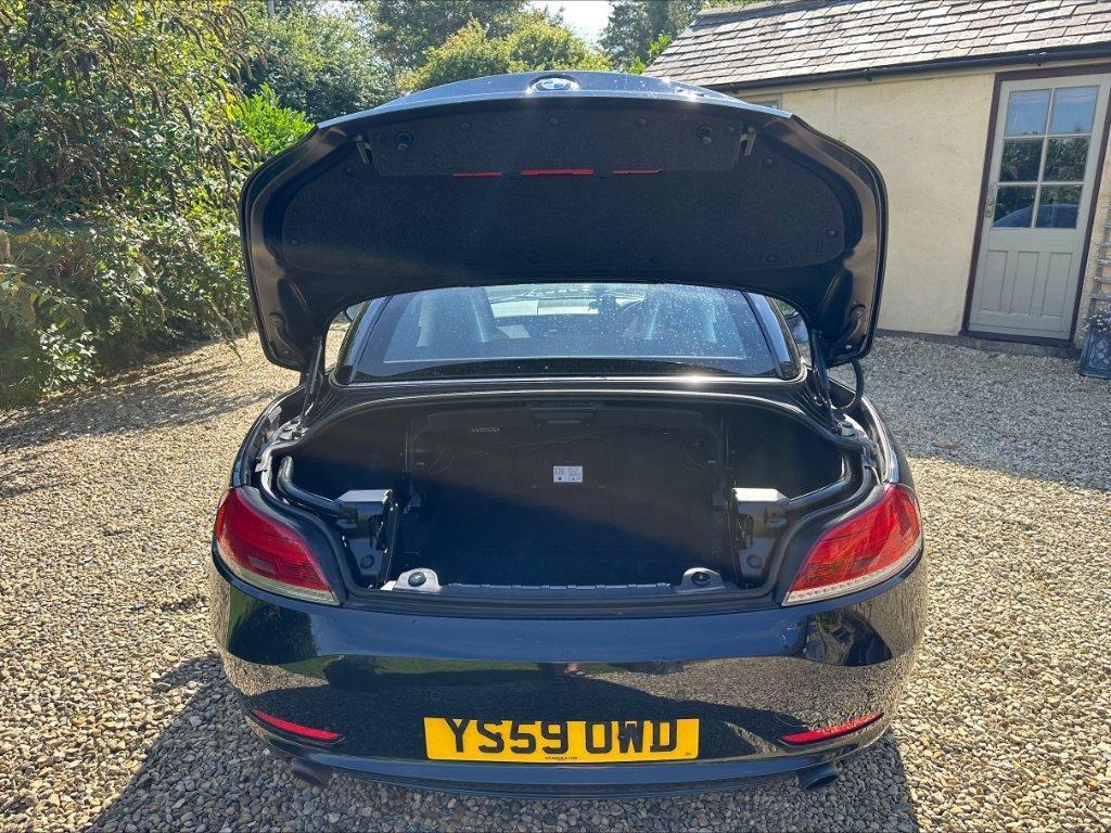 Used BMW Z4 2010 for sale - 77628803: Photo 20