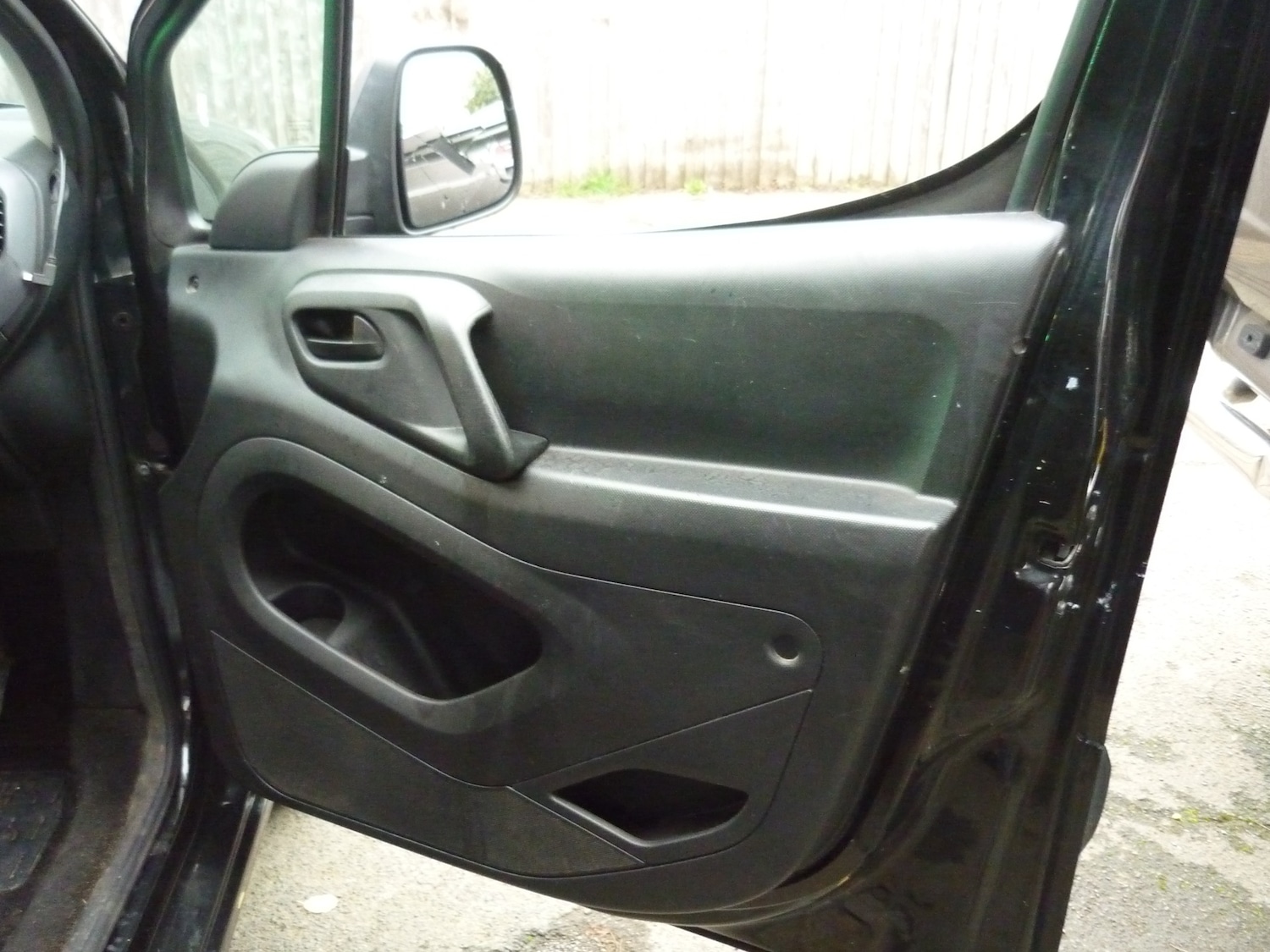 Used Citroen Berlingo 2016 for sale - 76471119: Photo 18