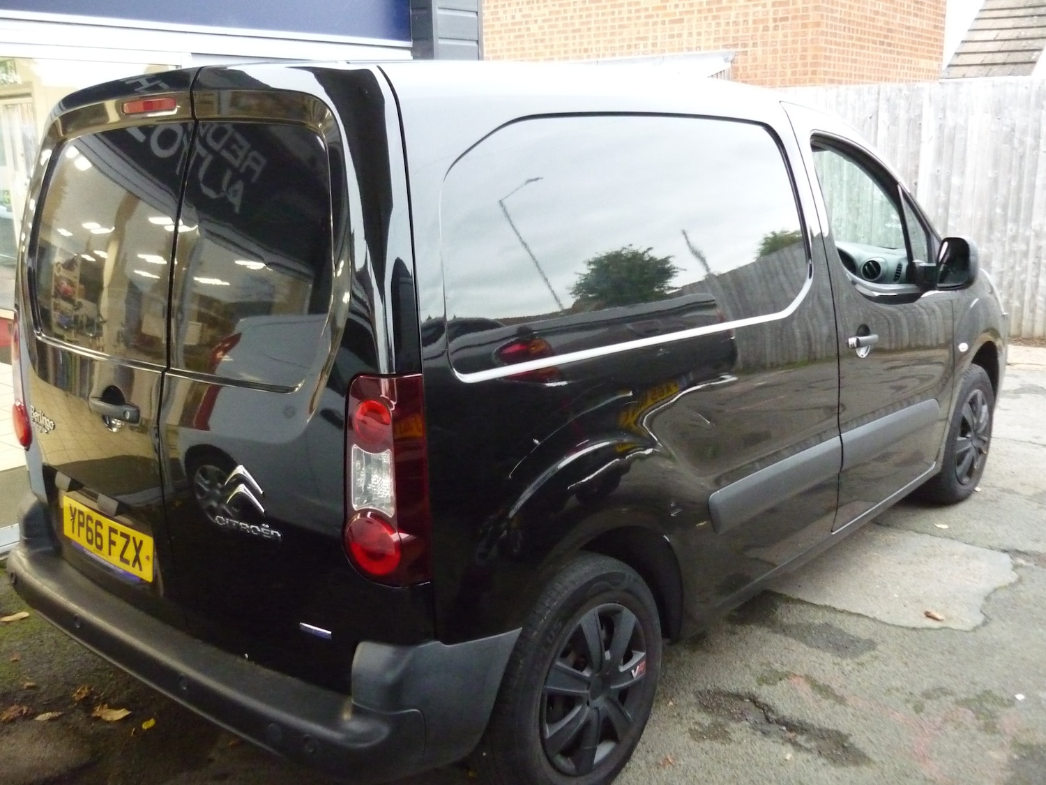 Used Citroen Berlingo 2016 for sale - 76471119: Photo 4