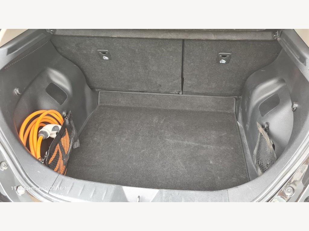 Used Nissan Leaf 2018 for sale - 77628855: Photo 11