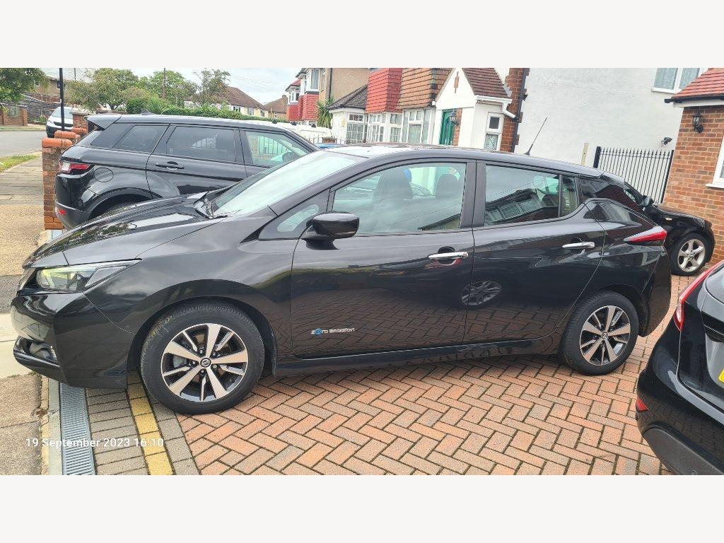 Used Nissan Leaf 2018 for sale - 77628855: Photo 4