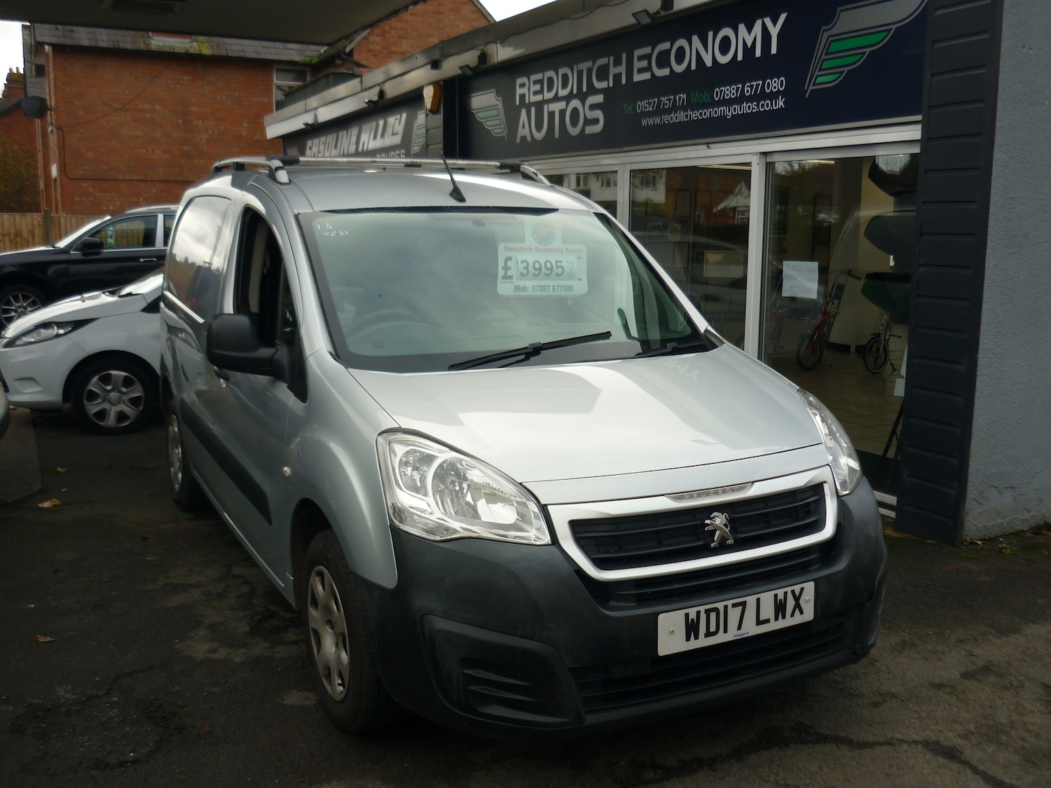 Used Peugeot Partner 2017 for sale - 76452987: Photo 1