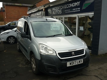 Used Peugeot Partner 2017 for sale - 76452987: Photo
