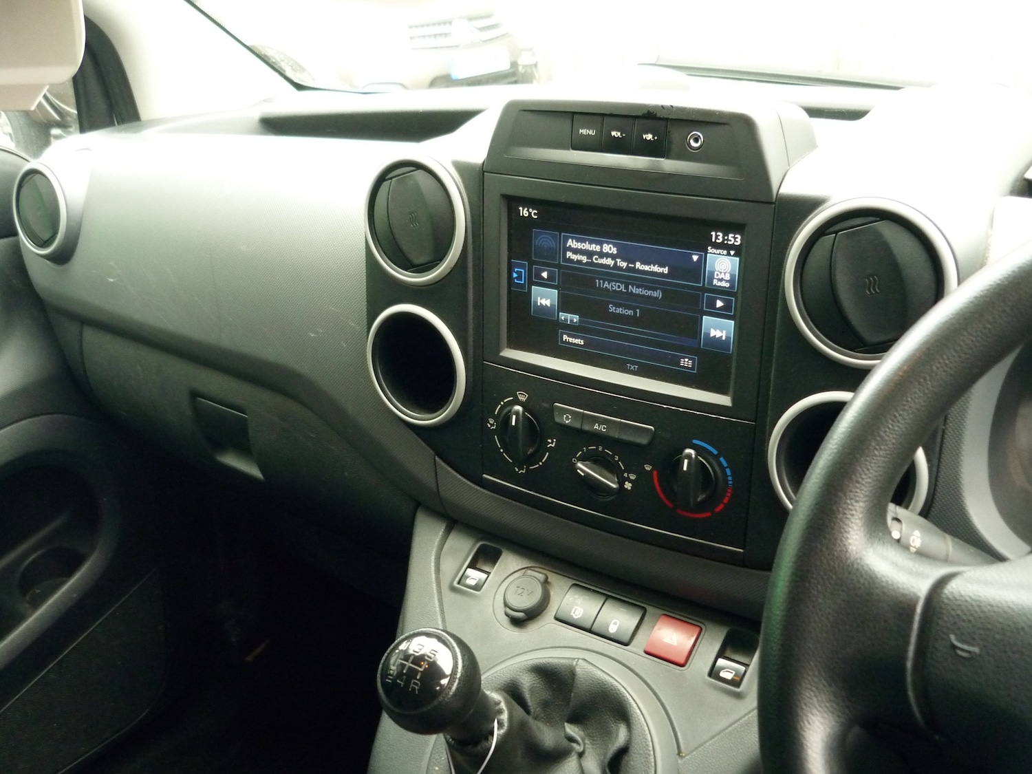 Used Peugeot Partner 2017 for sale - 76452987: Photo 25