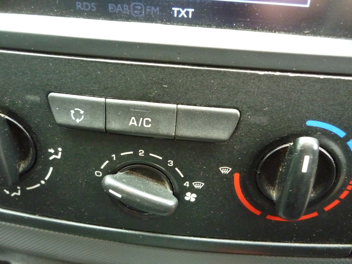 Used Peugeot Partner 2017 for sale - 76452987: Photo 26