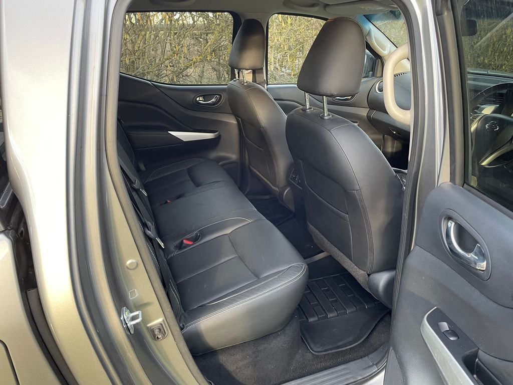 Used Nissan Navara 2017 for sale - 77629455: Photo 10