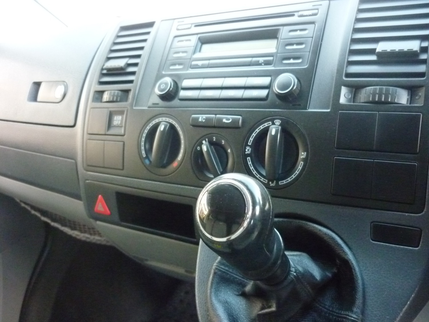 Used Volkswagen Transporter 2007 for sale - 78070214: Photo 30