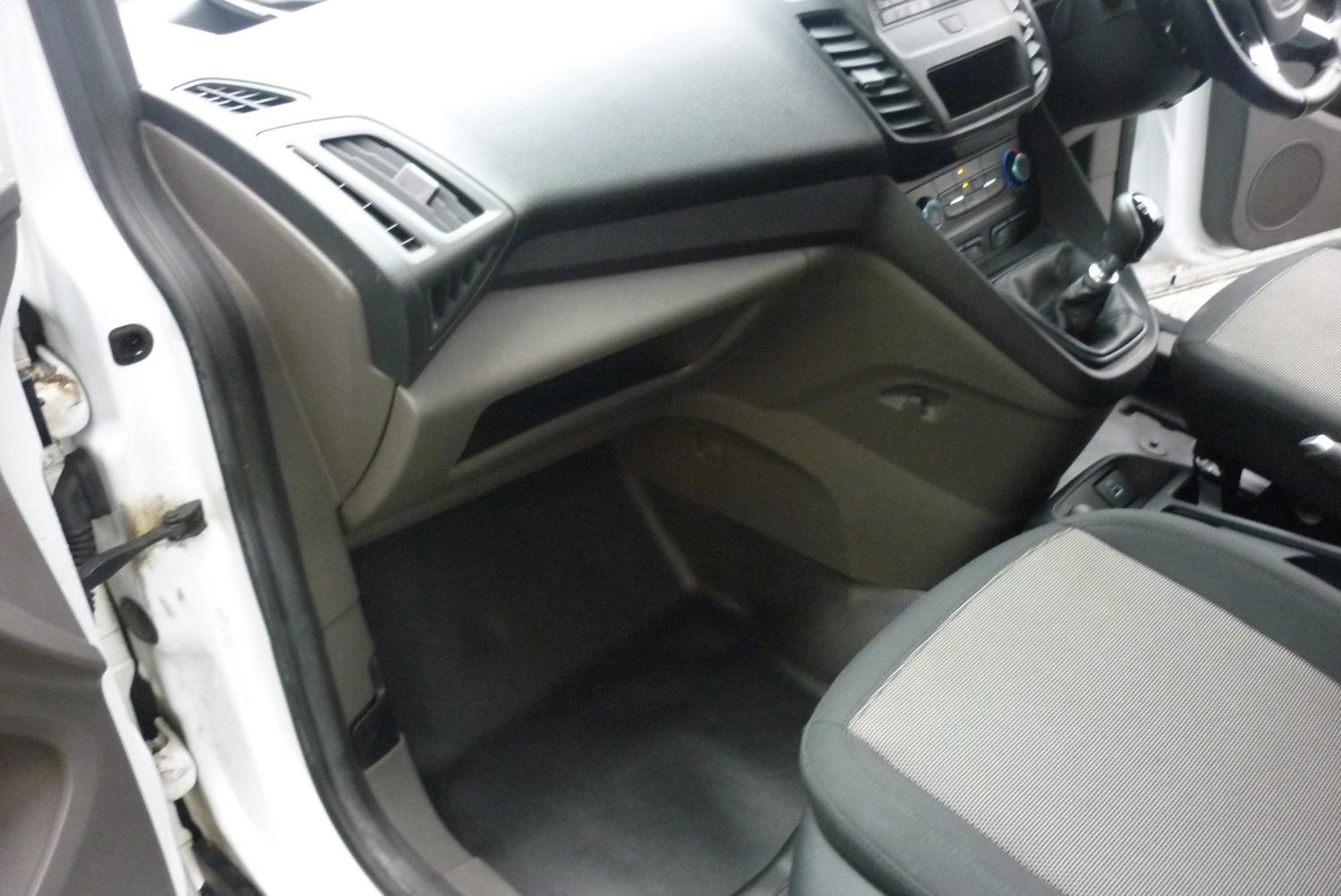 Used Ford Transit Connect 2020 for sale - 77694135: Photo 26