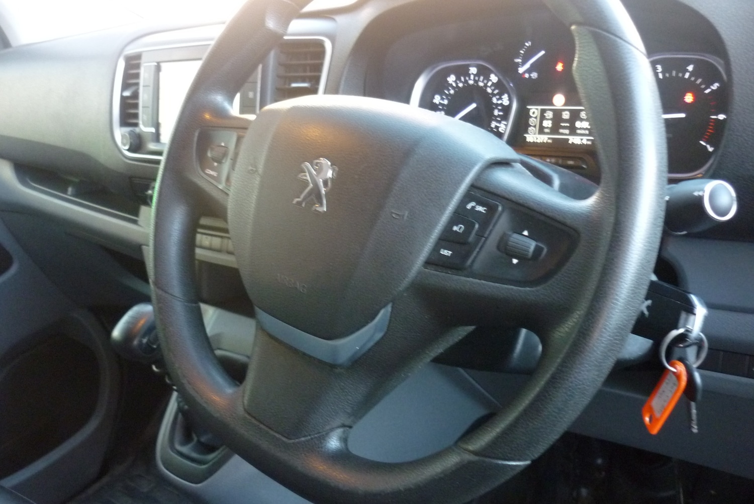 Used Peugeot Expert 2018 for sale - 77438227: Photo 26