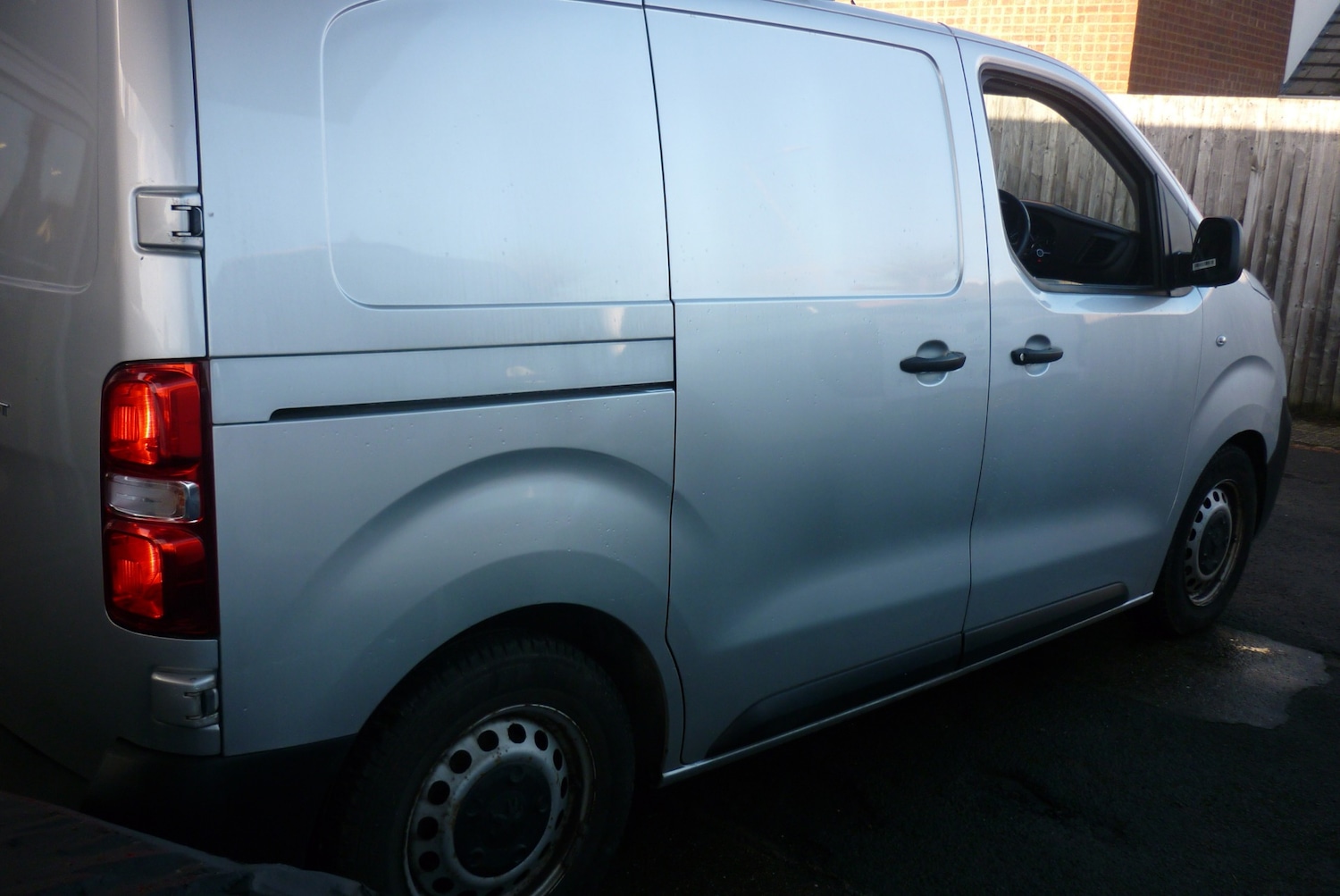 Used Peugeot Expert 2018 for sale - 77438227: Photo 9