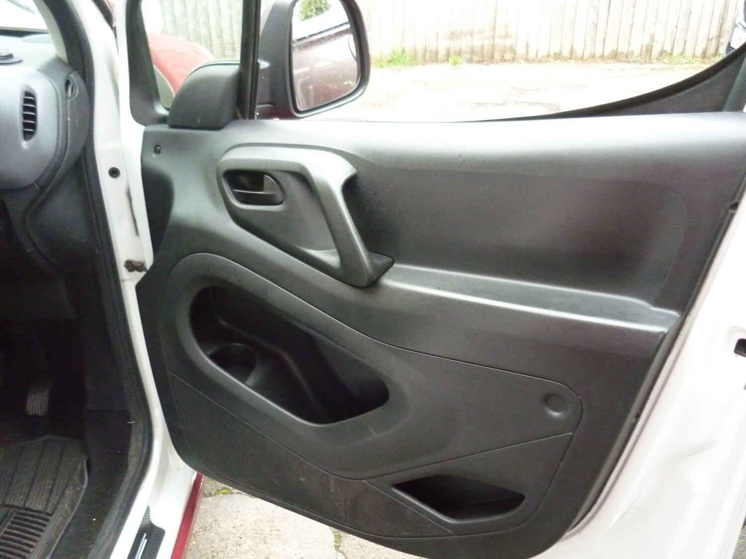 Used Citroen Berlingo 2017 for sale - 76470918: Photo 24