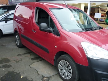 Used Citroen Berlingo 2017 for sale - 76470918: Photo