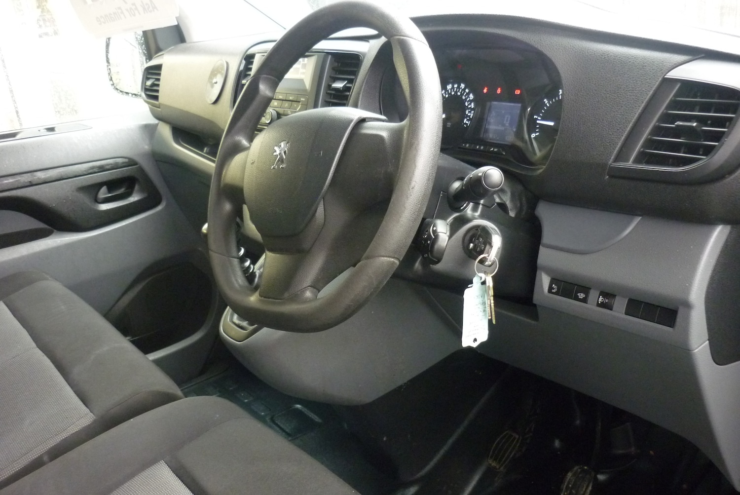 Used Peugeot Expert 2018 for sale - 77505573: Photo 30