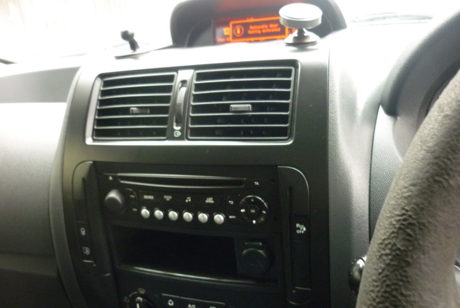 Used Citroen Dispatch 2014 for sale - 77827835: Photo 25