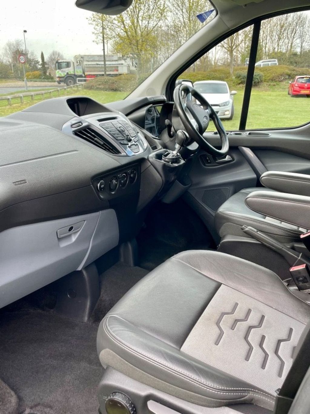 Used Ford Transit Custom 2017 for sale - 77630052: Photo 11