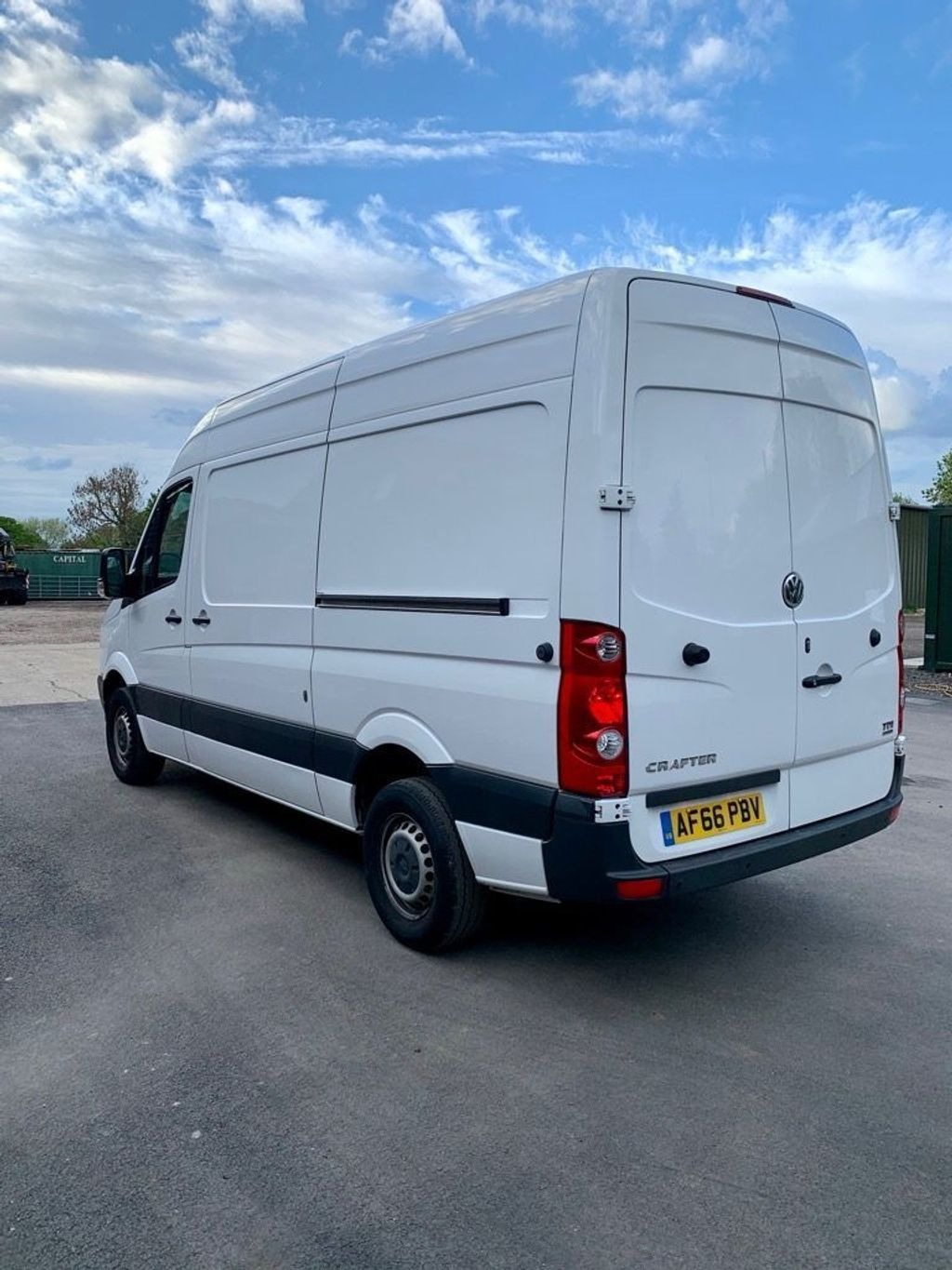 Used Volkswagen Crafter 2016 for sale - 77629891: Photo 3