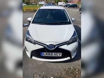 Toyota - Yaris