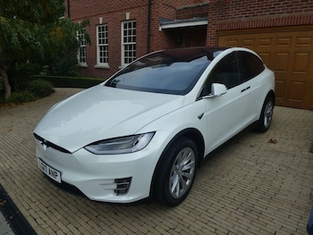 Used Tesla Model X 2017 for sale - 77630138: Photo
