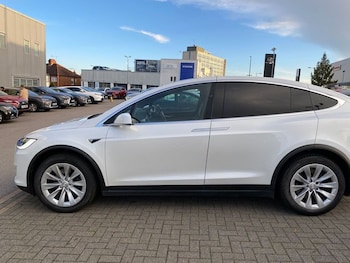 Used Tesla Model X 2017 for sale - 77630138: Photo