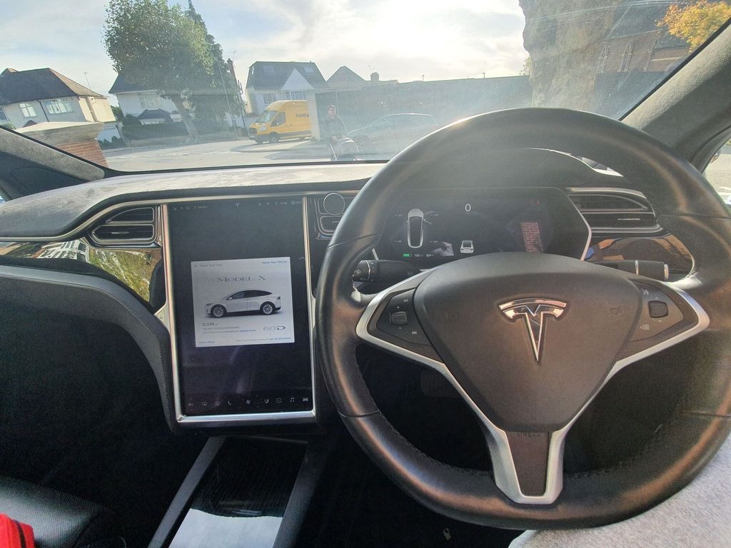 Used Tesla Model X 2017 for sale - 77630138: Photo 8