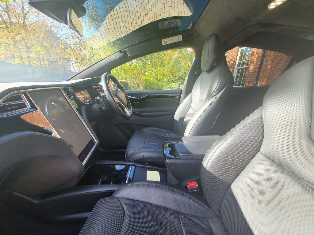 Used Tesla Model X 2017 for sale - 77630138: Photo 9