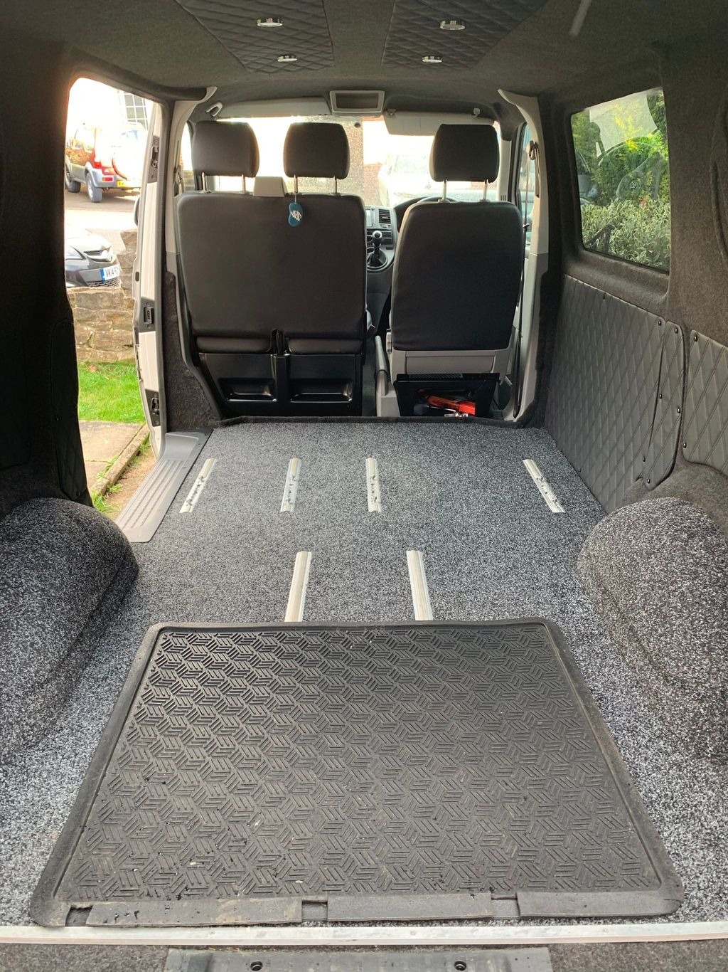 Used Volkswagen Transporter 2013 for sale - 77630147: Photo 12