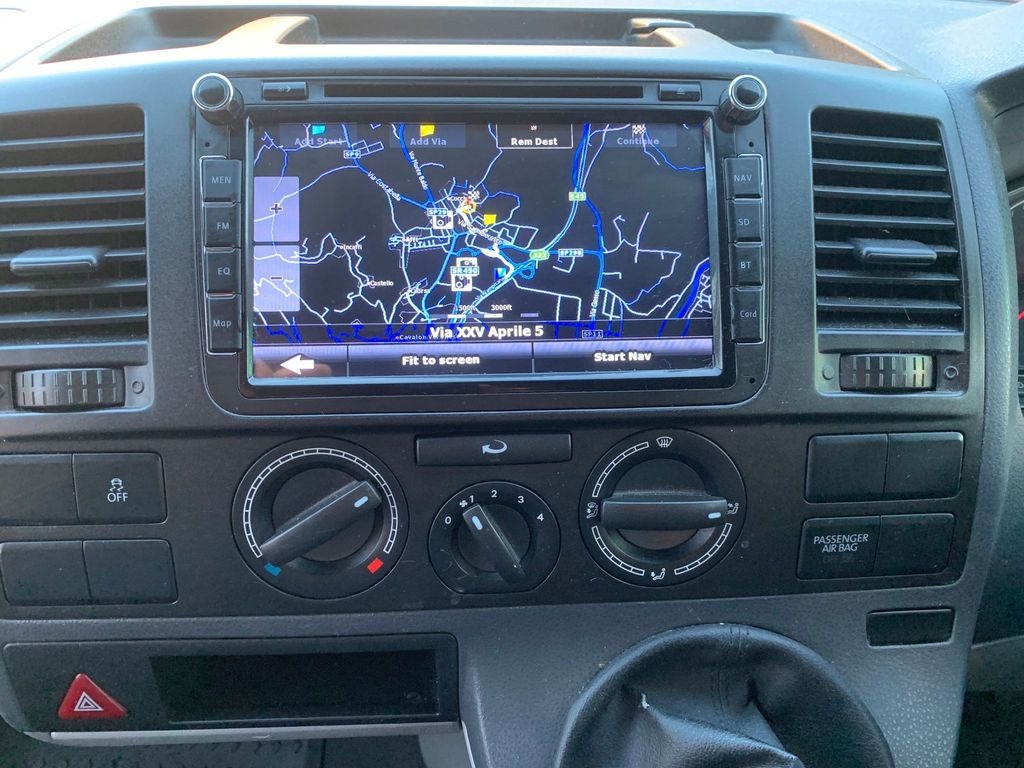 Used Volkswagen Transporter 2013 for sale - 77630147: Photo 5