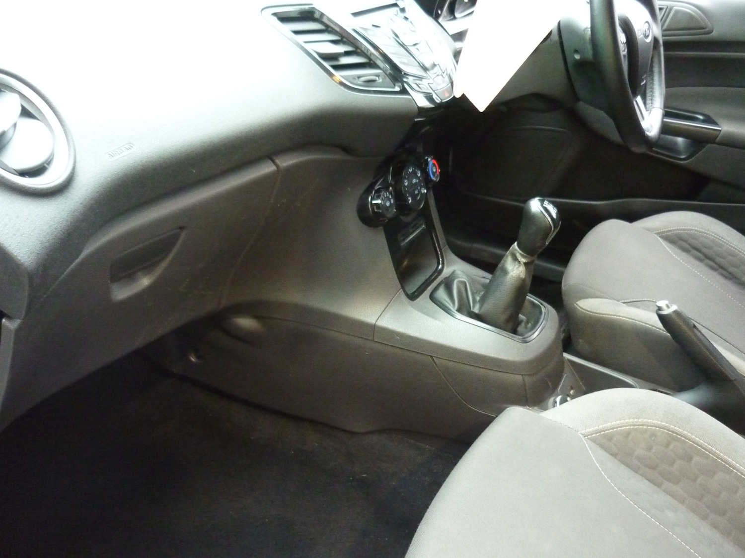 Used Ford Fiesta 2015 for sale - 77281387: Photo 14