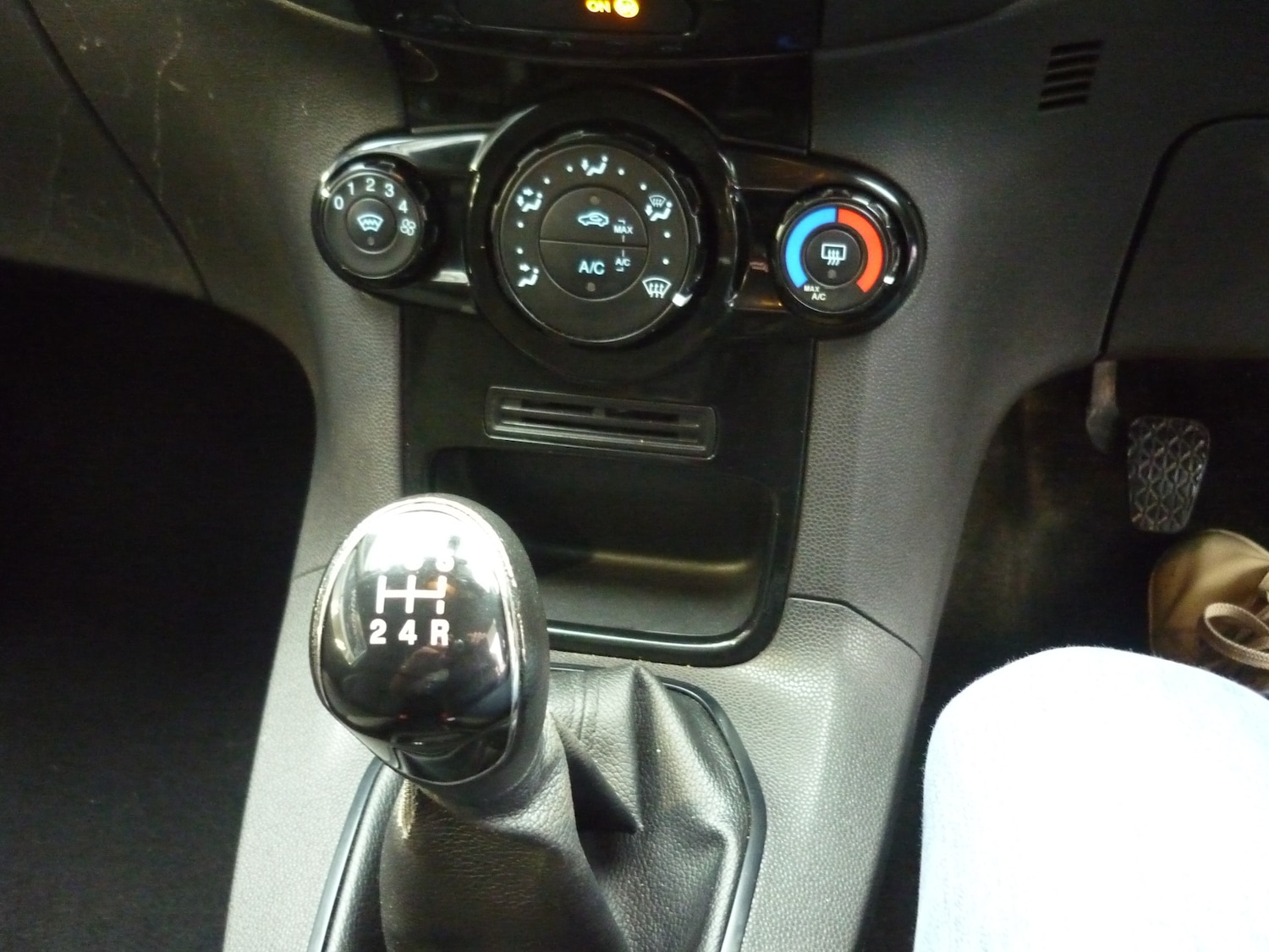 Used Ford Fiesta 2015 for sale - 77281387: Photo 21