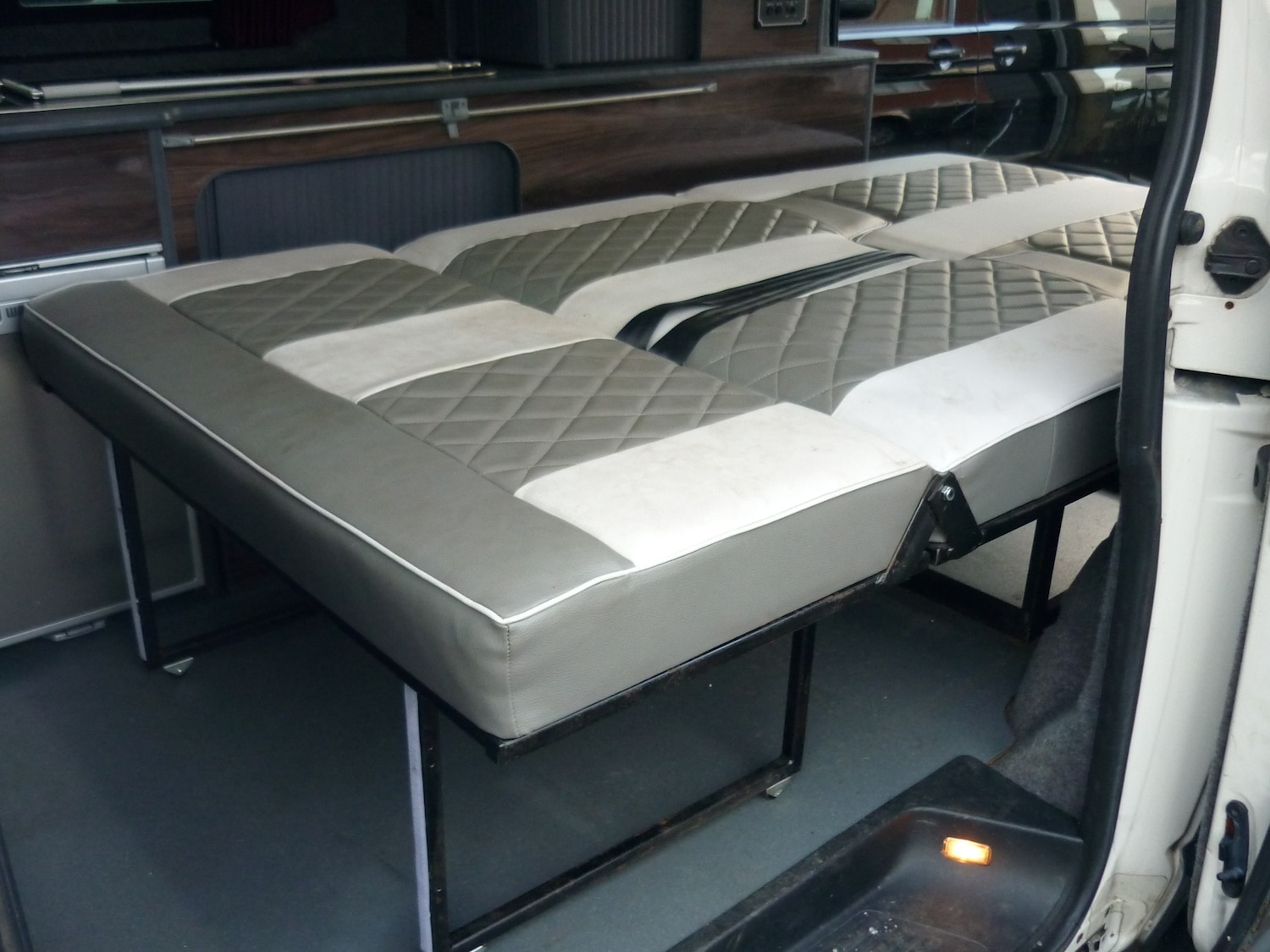 Used Volkswagen Transporter 2007 for sale - 76497602: Photo 18