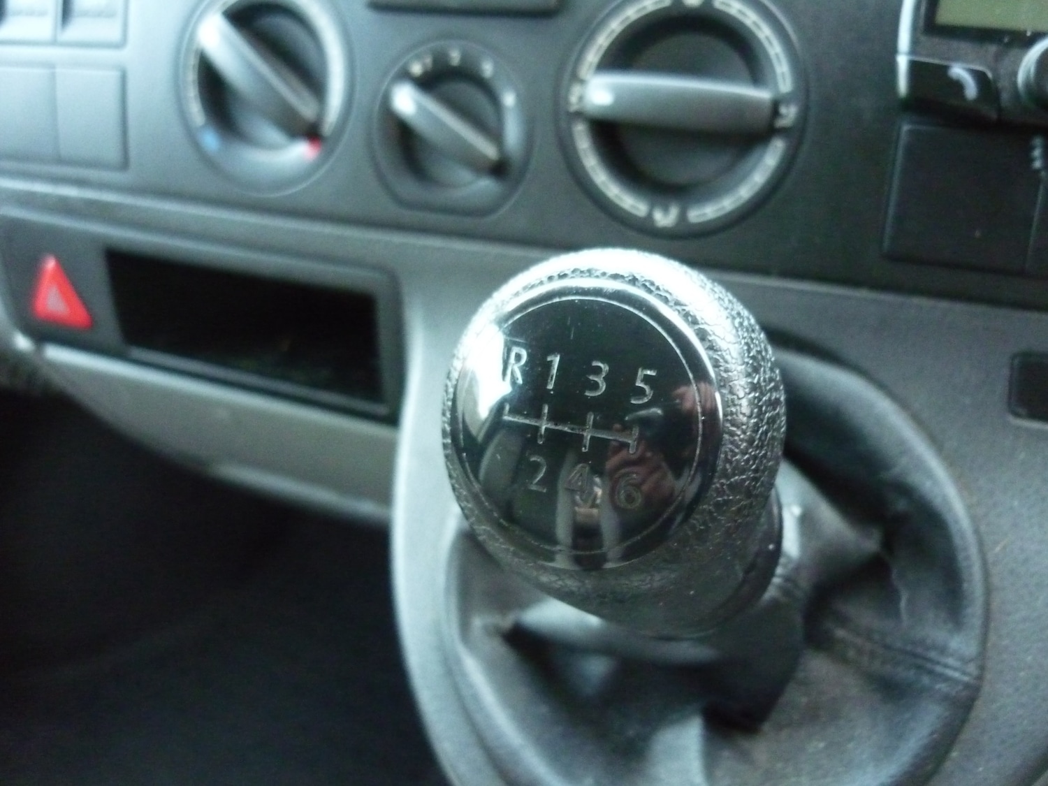 Used Volkswagen Transporter 2007 for sale - 76497602: Photo 35