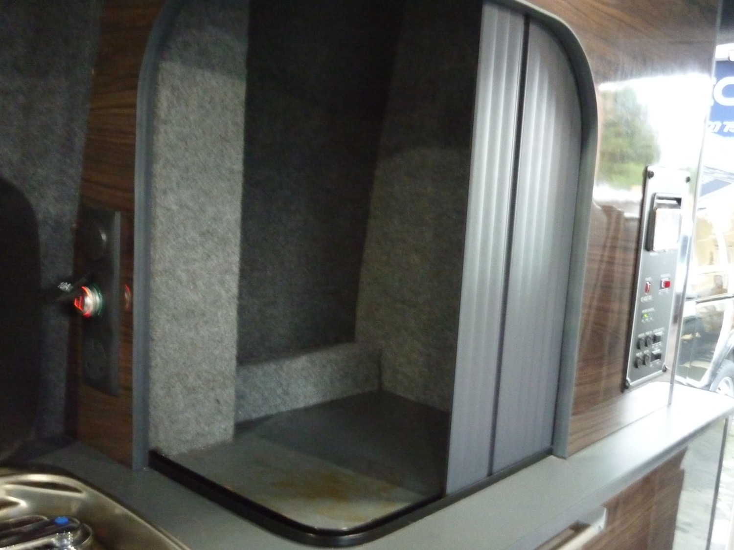 Used Volkswagen Transporter 2007 for sale - 76497602: Photo 49